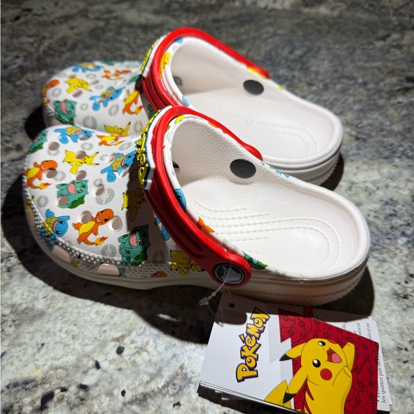 Pokemon Kids Slippers - Red, White, and Blue - Picture 3 of 5